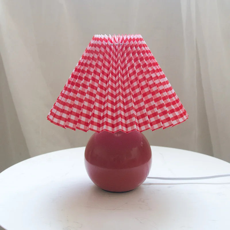 Antique Pleated - Vintage stolní lampa s plisovaným stínidlem
