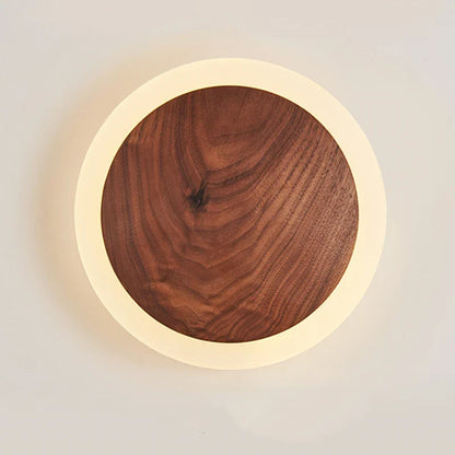 SolidWood - Ořechová lampa Aura
