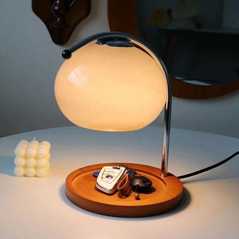 AvantGlimmer - Skleněná stolní lampa Macaron