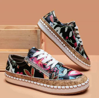 LB | Espadryle z kwiatowym nadrukiem