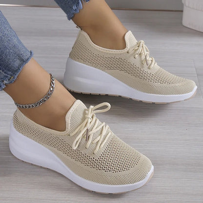 LB | ODDYCHAJĄCE SNEAKERSY DAMSKIE WYKONANE Z SIATECZKI