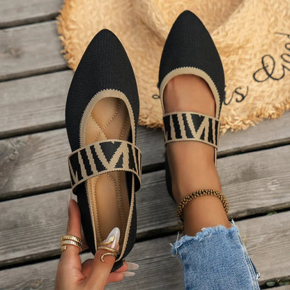 LB | Eleganckie zwężane buty z paskiem w kratkę