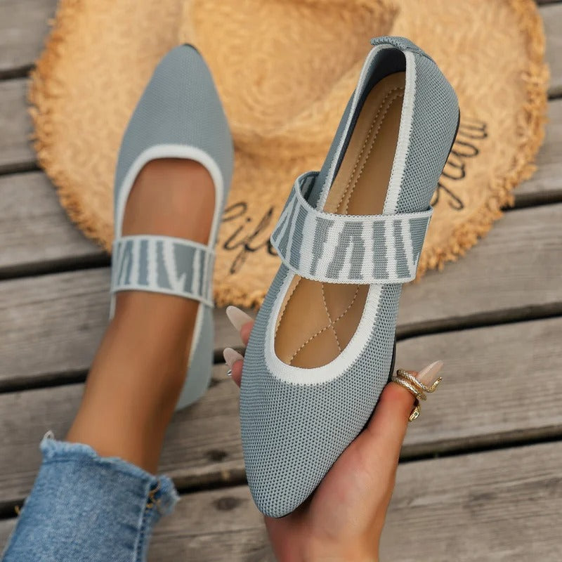 LB | Eleganckie zwężane buty z paskiem w kratkę