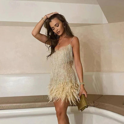 LB | elegancka sukienka mini na wieczorne okazje